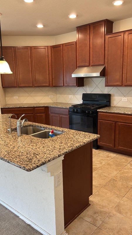 Photo - 804 Crown Anchor Bnd