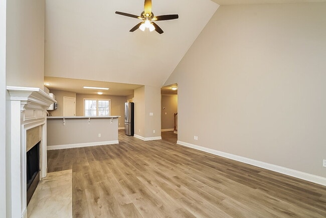 Photo - 505 Hopewood Ct