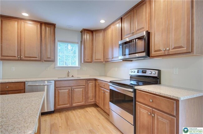 Photo - 1057 Decatur St