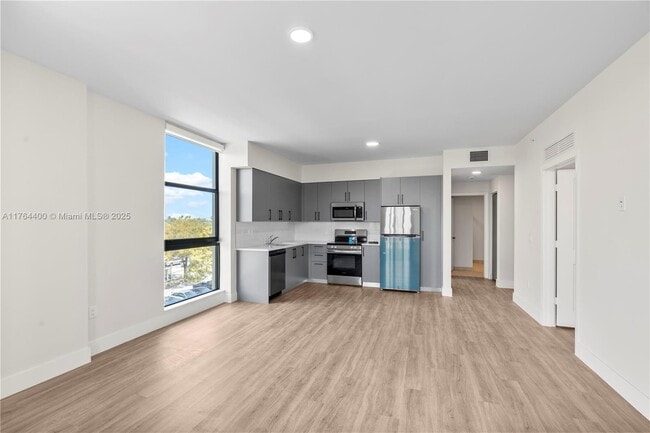 Photo - 1536 NW 15th Ave