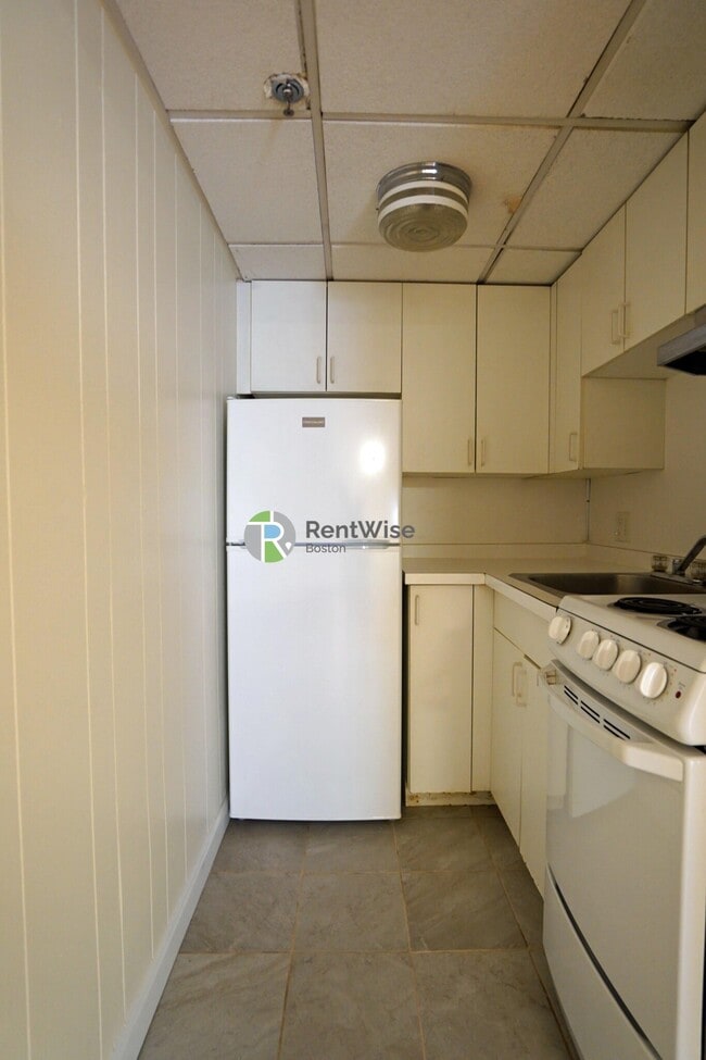 Photo - 62 Boylston St Unit M03