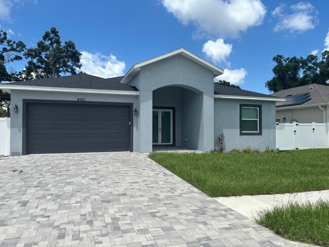 Building Photo - 6051 82nd Terrace N