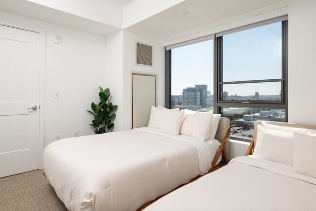 Photo - 425 Massachusetts Ave Apartamento Unidad ID1252102P