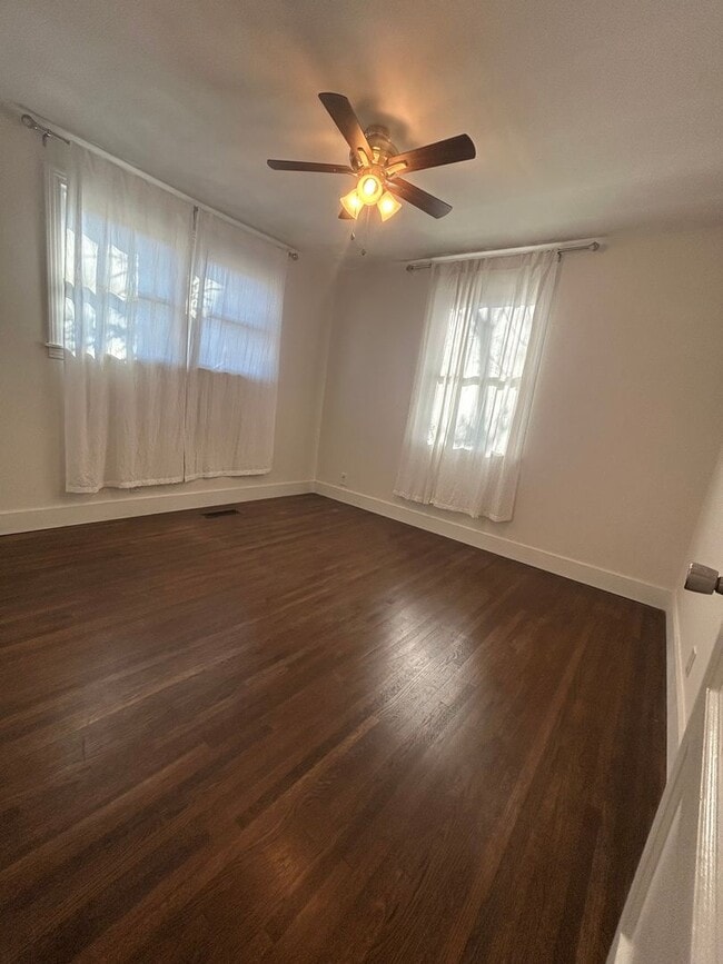 Photo - All Brick, Pet friendly cottage home