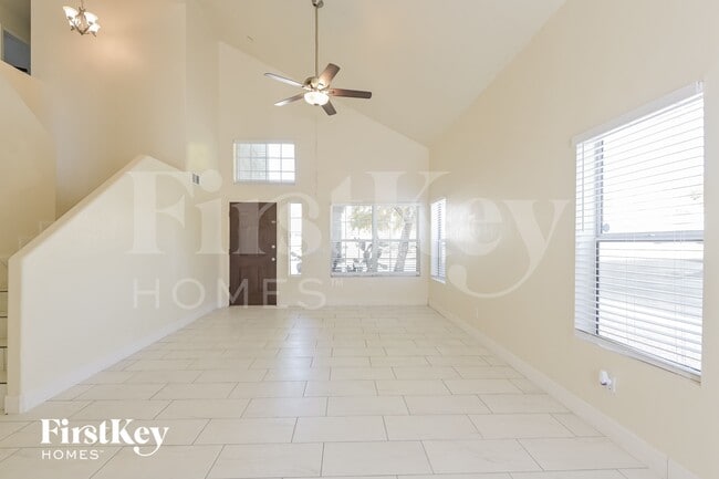 Photo - 11832 N Labyrinth Dr