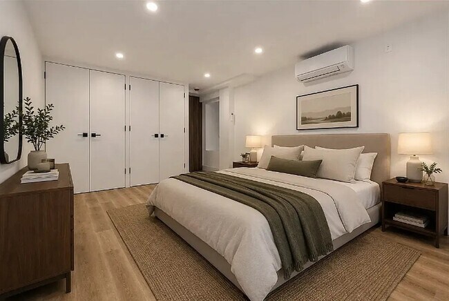 314 W 51st St Unit 1B
