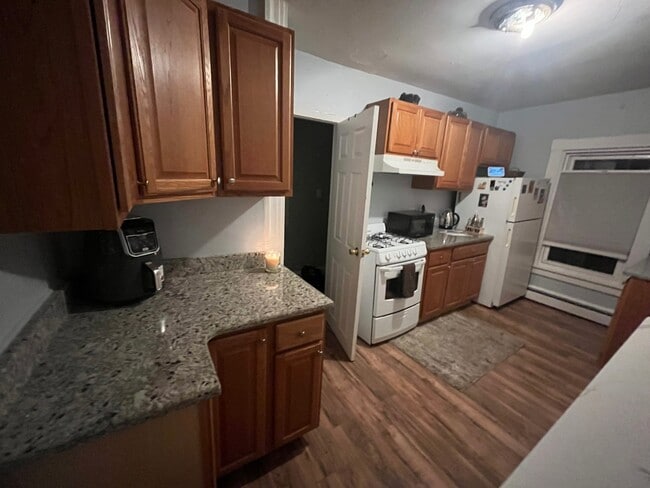 189 Irving St Unidad 4