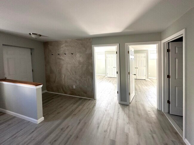 Photo - 184 Jersey Ave Unit 1A