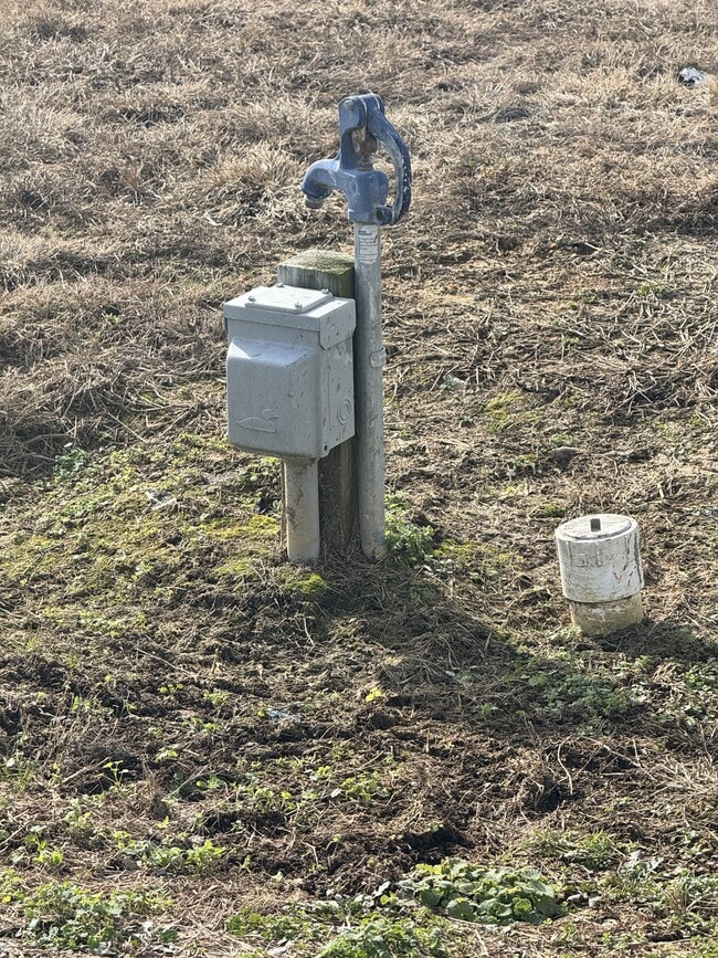 Photo - 501 Webb Ridge Rd