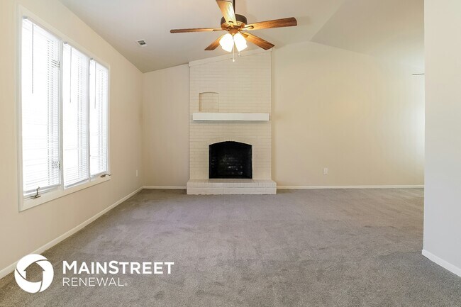 Photo - 765 Sagebrush Trail