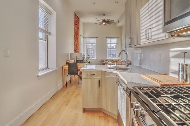 Photo - 301 Madison St Unit 4S