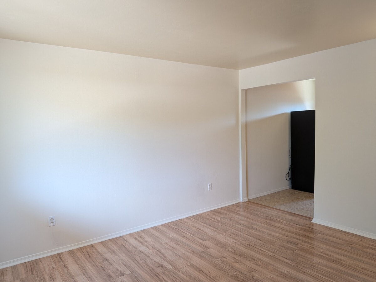 Photo - 350 N Silverbell Rd Unidad #22