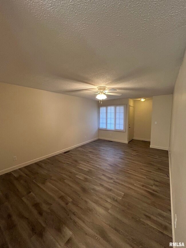 Photo - 2 Sundowner Ln