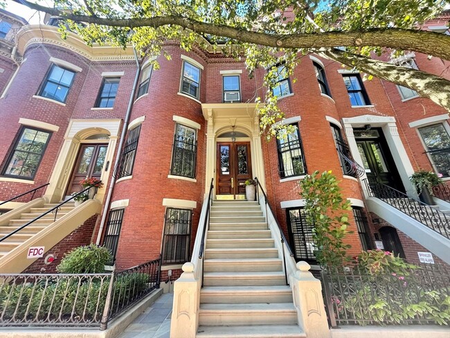 Photo - 28 Yarmouth St Apartment Unit G
