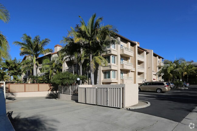 Photo - Shasta Terrace Apartments