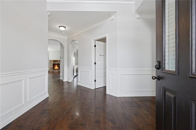 Photo - 523 Besra Dr