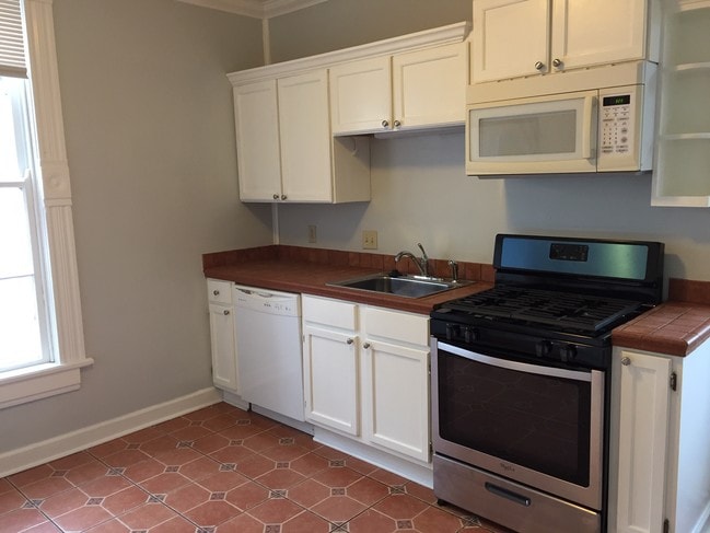 Photo - 1520 S Louisiana St Unit 2