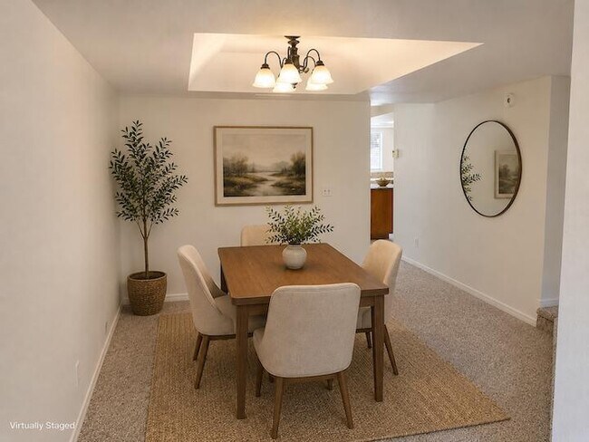 Photo - 170 E Guadalupe Rd