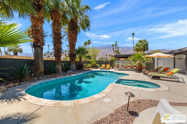 Photo - 622 N Monterey Rd