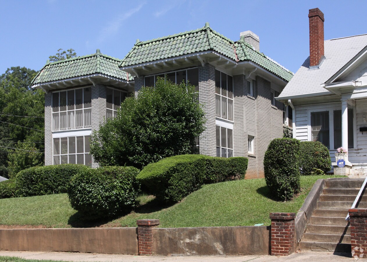 Lake Claire Terrace Apts - Lake Claire Terrace Apts