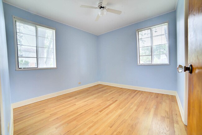 Photo - 9135 Mason Ave House