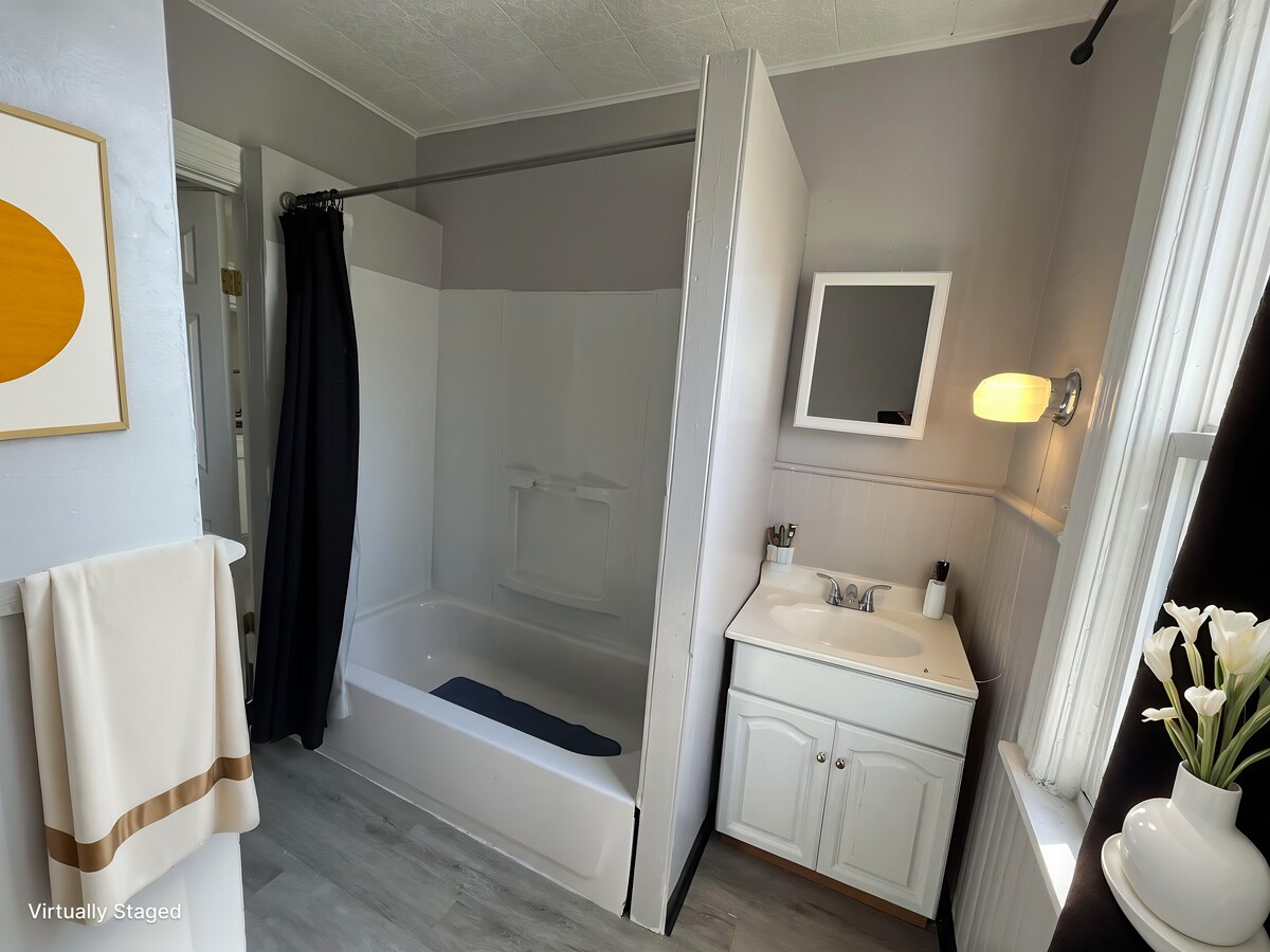 Photo - 44 Genesee St Unit 2