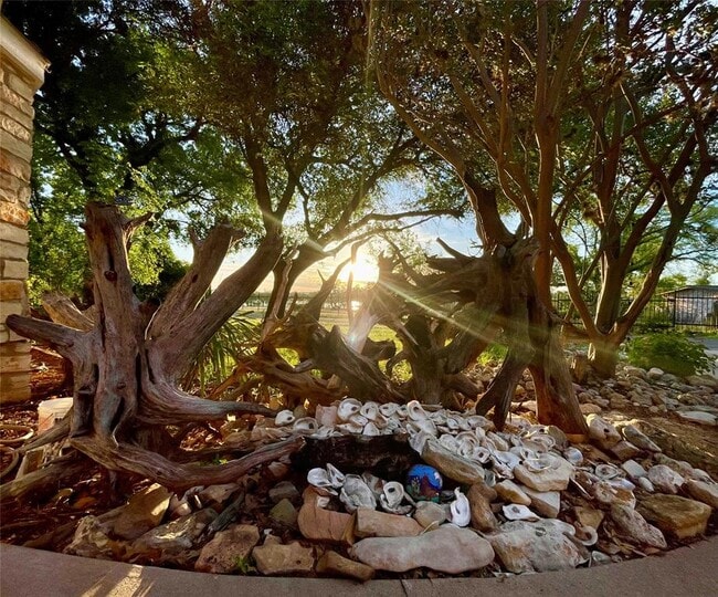 Photo - 5802 Longhorn Landing