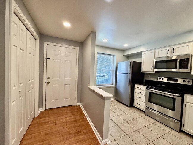 Photo - 9604 Vinca Cir Unit E