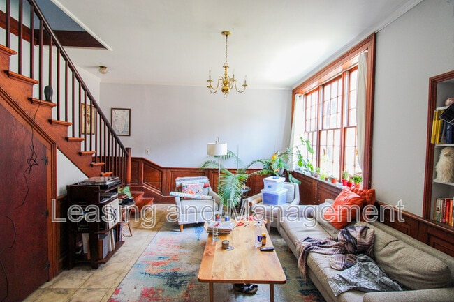 Photo - 23 Archdale St Unit J