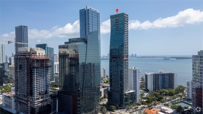 Building Photo - 1451 Brickell Ave Unit 2606 Rental