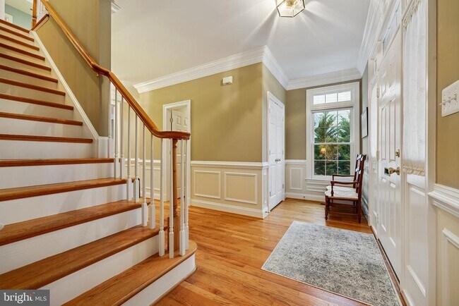 Photo - 8807 Ridge Rd