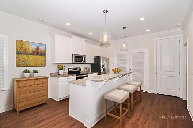56 Highland Forest Cir