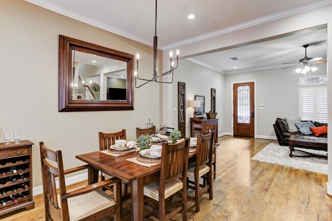 Photo - 530 Park Trail Ln