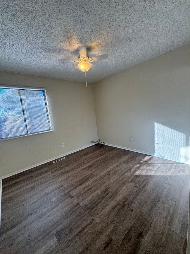 Photo - 605-607 West 15th st Unit 605 West 15th St