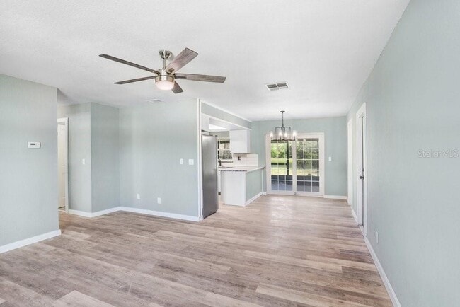 Photo - 10790 92nd St N