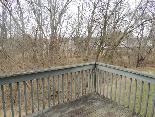 Photo - 404 Pinebrooke Cir