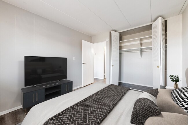 Alphada Place Apartments