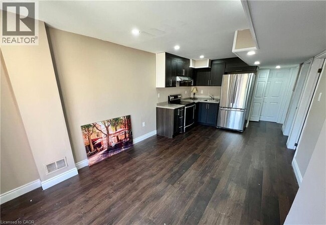 Photo - 1480 Old Zeller Dr