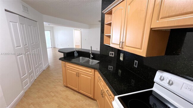 Photo - 6272 NW 186th St Unit 104