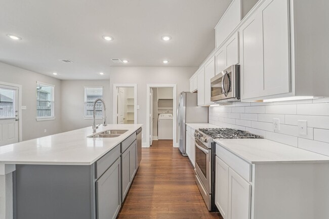 Building Photo - The Maple – Single-Story Sophistication with Room to Live