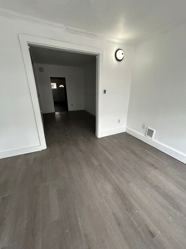 Photo - 522 W Pine St