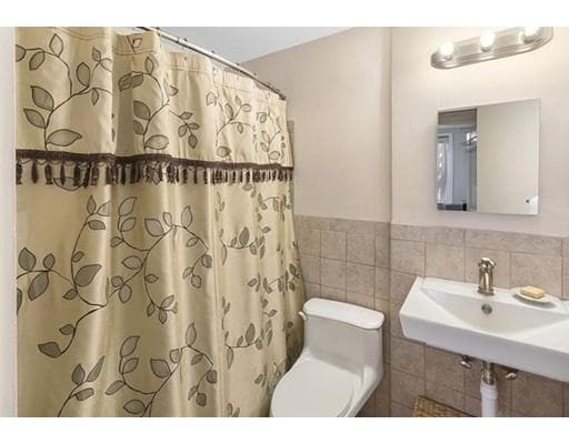 246 Marlborough St Unidad 8