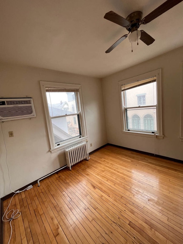 Photo - 612 Howard Pl