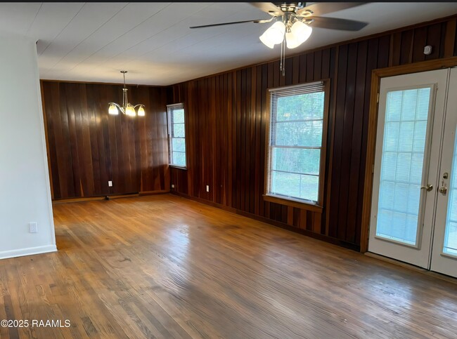 Photo - 2418 N University Ave