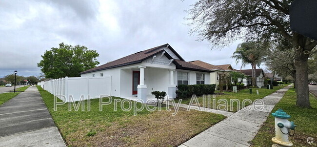 Building Photo - 13760 Phoenix Dr Rental