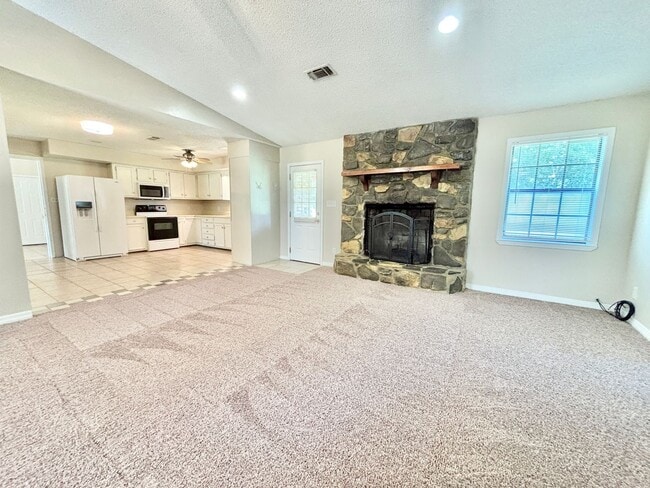 Photo - Spacious 3-Bedroom Home