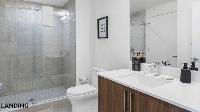 Photo - 3830 NW 11th St Unidad 1-204
