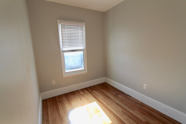 Photo - 460 Saratoga St Unidad 3