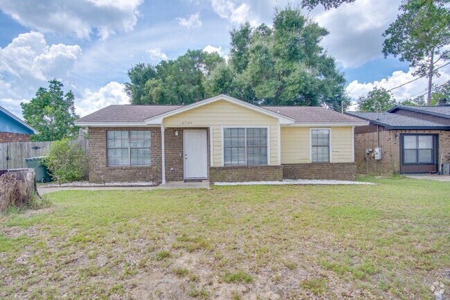 Building Photo - Updated 3BD/2BA Home on Quiet Cul-de-Sac w...