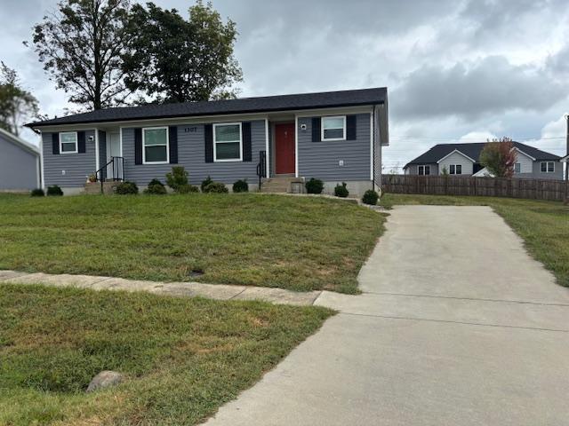 1307 Farmingdale Dr
